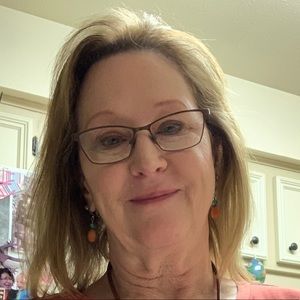 Meet your Posher, Brenda